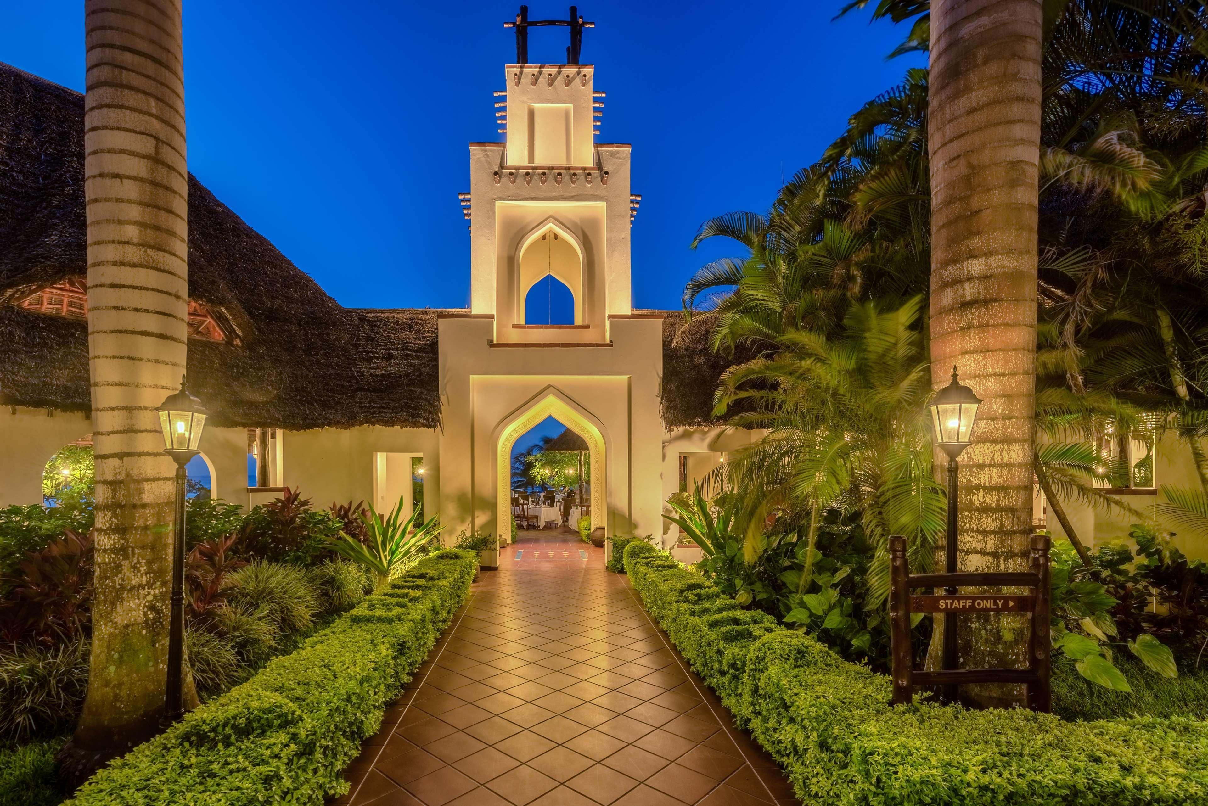 Resort Sea Cliff &