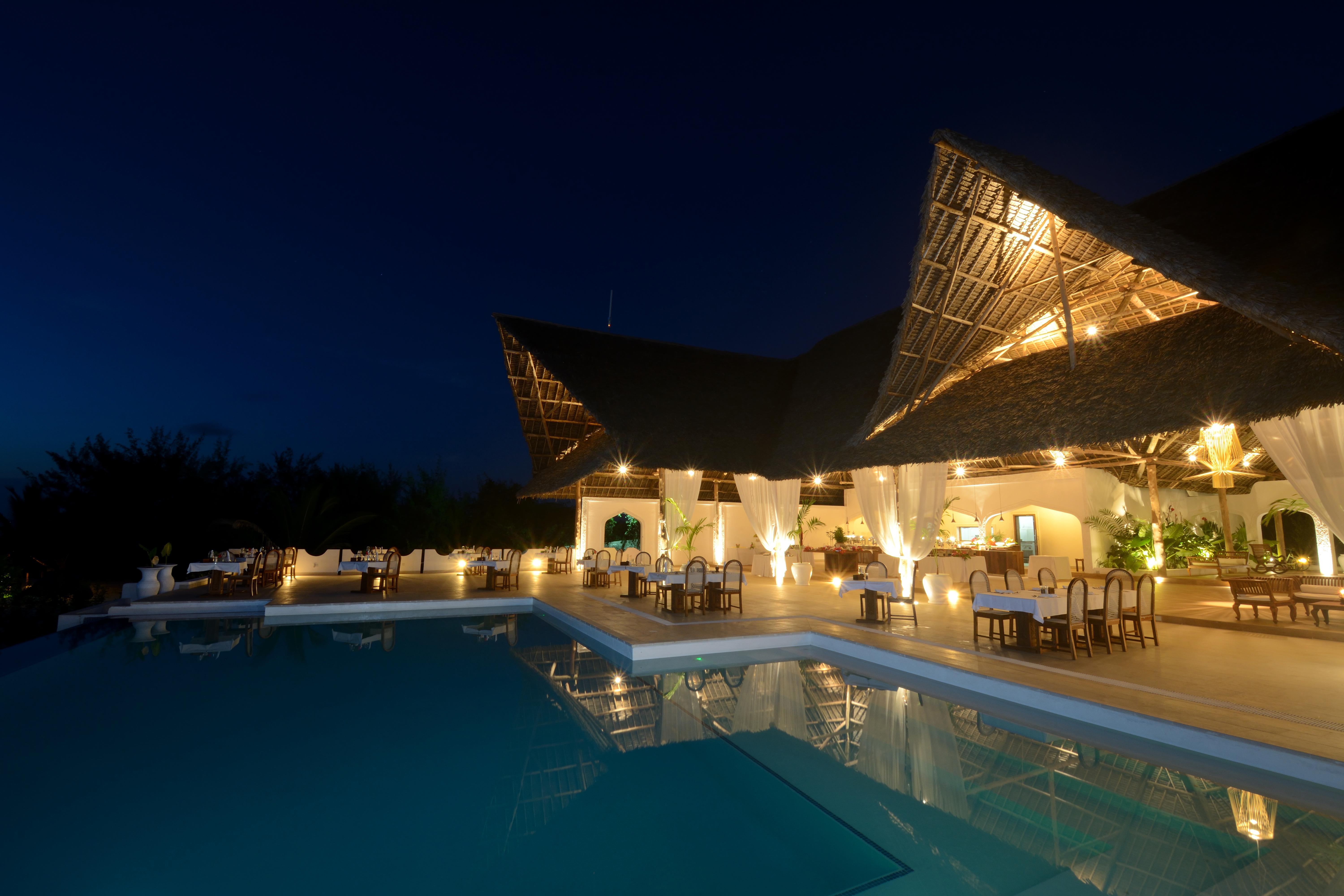 Konokono And Isaraya Luxury Overwater 5* Michamvi Kae