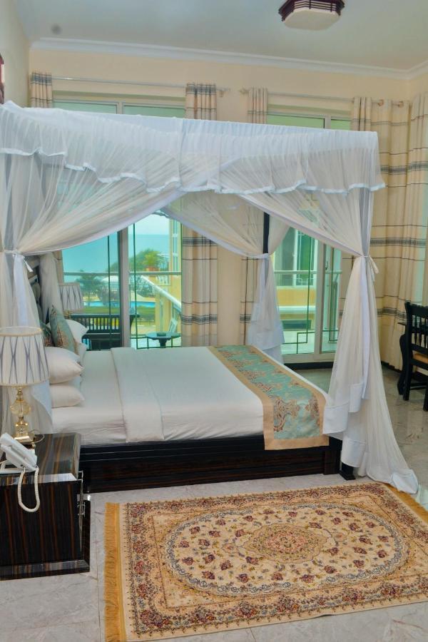 Royal Cliff Hotel 4*