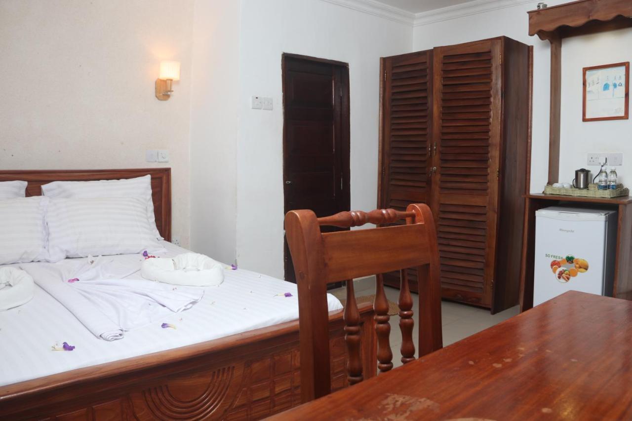 Inn Chukwani Executive 3*