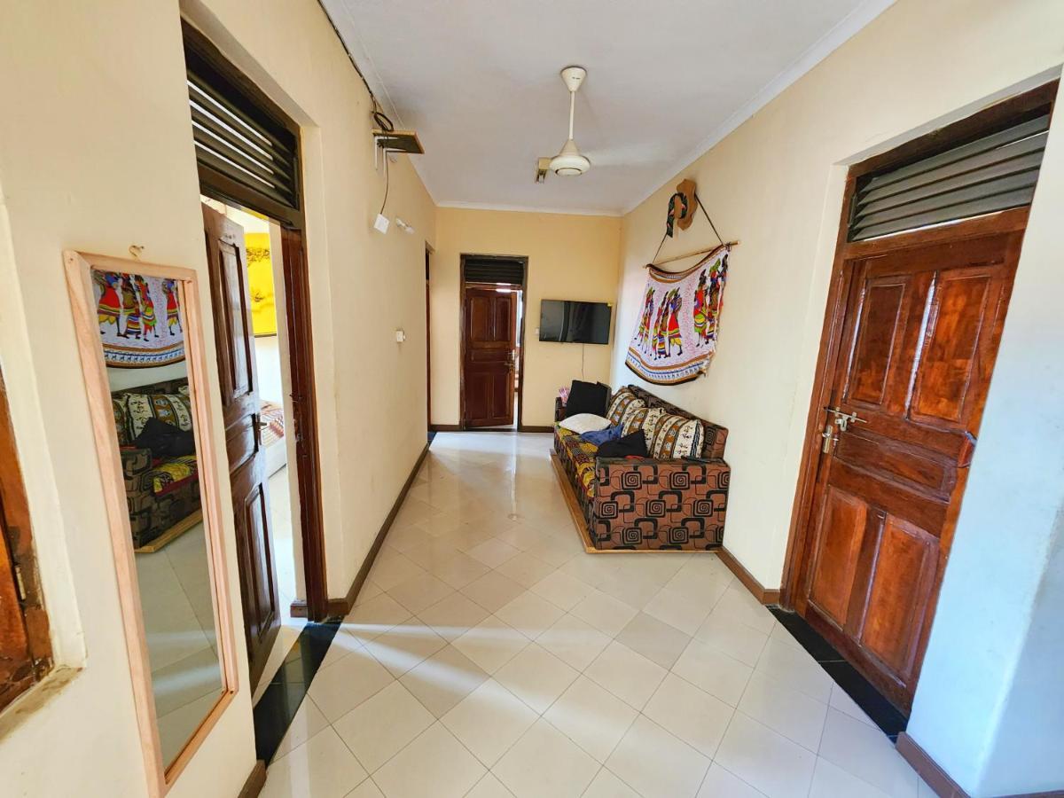 Friends House, Babu Accommodatie bij particulieren *