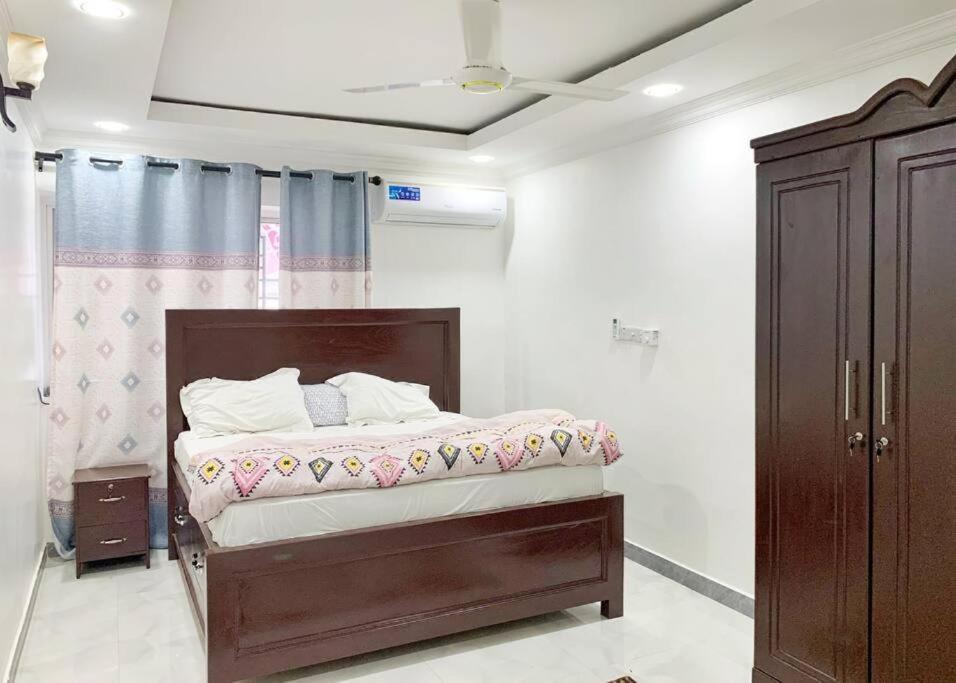 Budget Homes Apartment