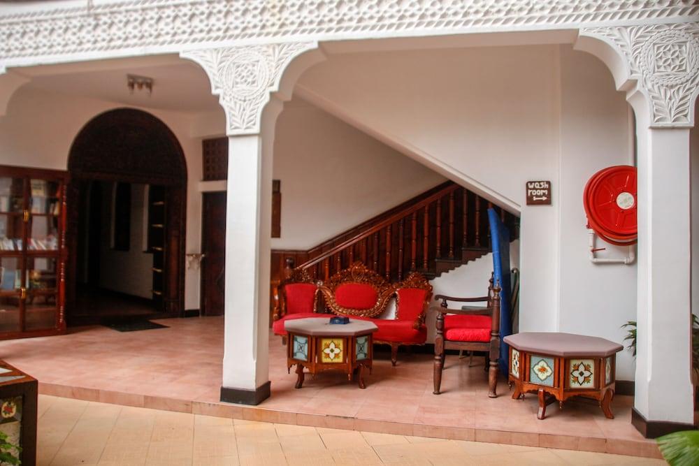 Tausi Palace 4* Zanzibar