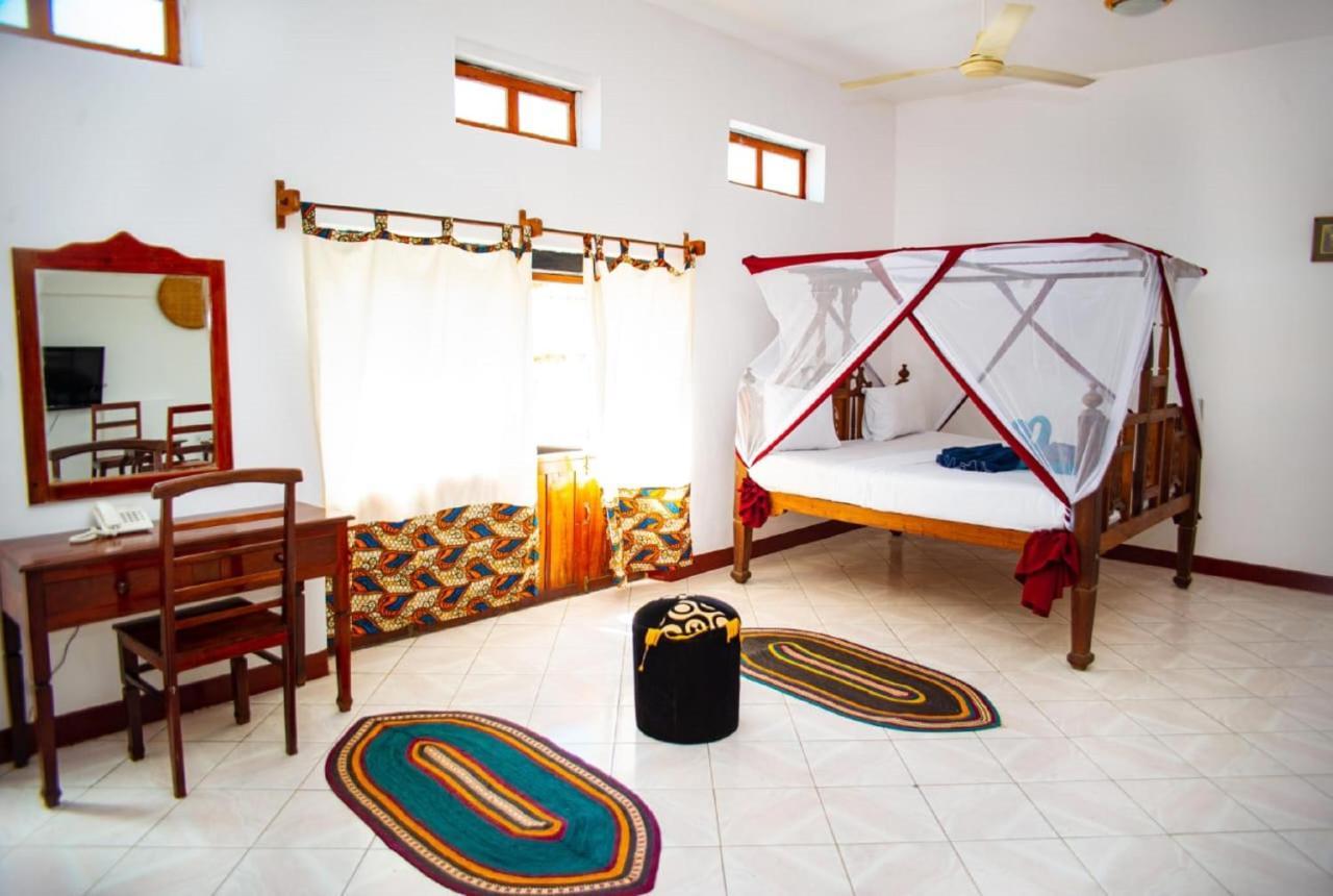 La Neisha Bed & Breakfast *