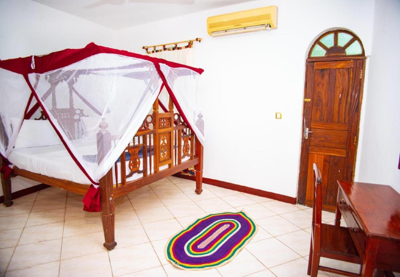 La Neisha Zanzibar