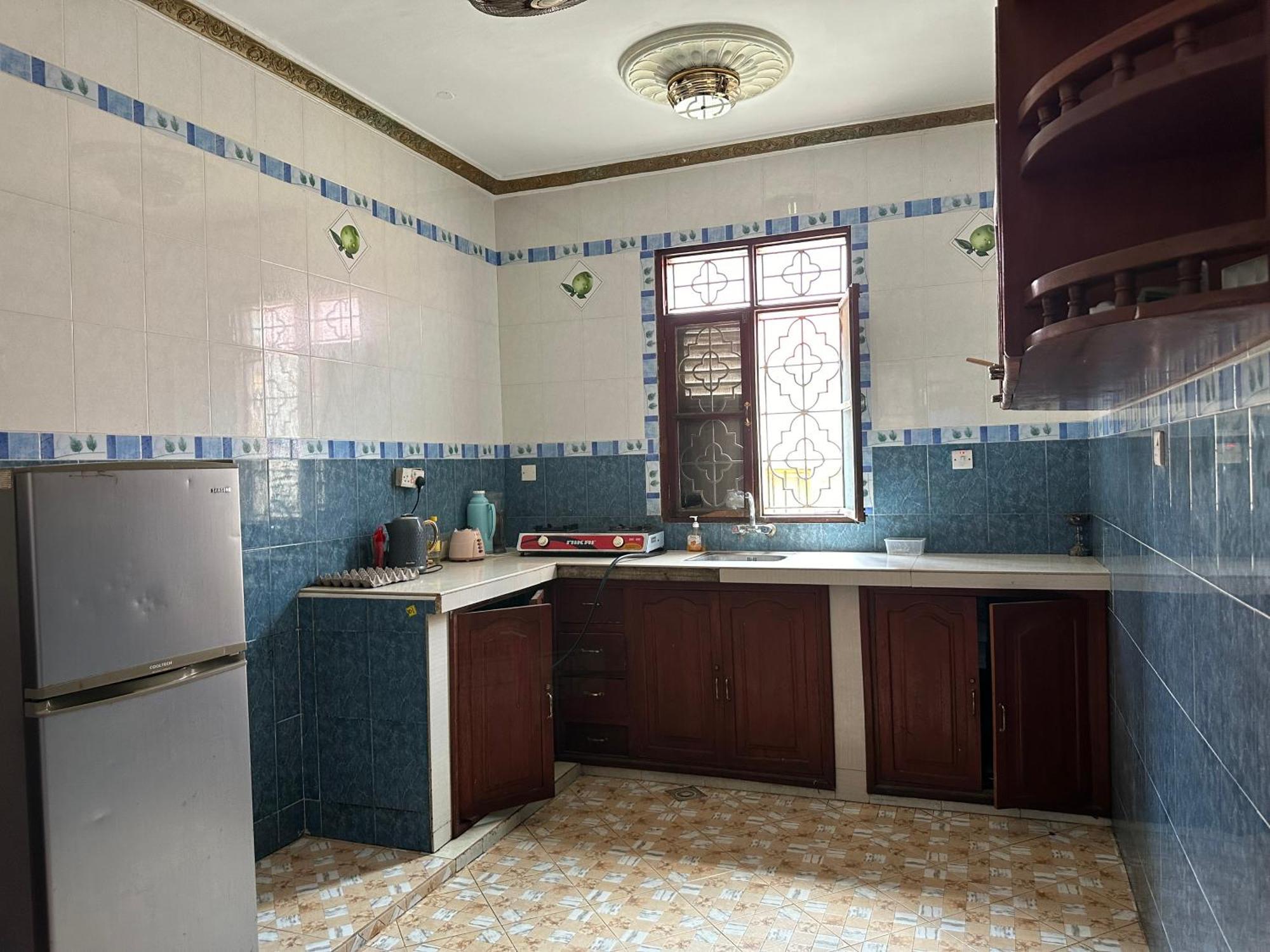 Apartment Pazuri *