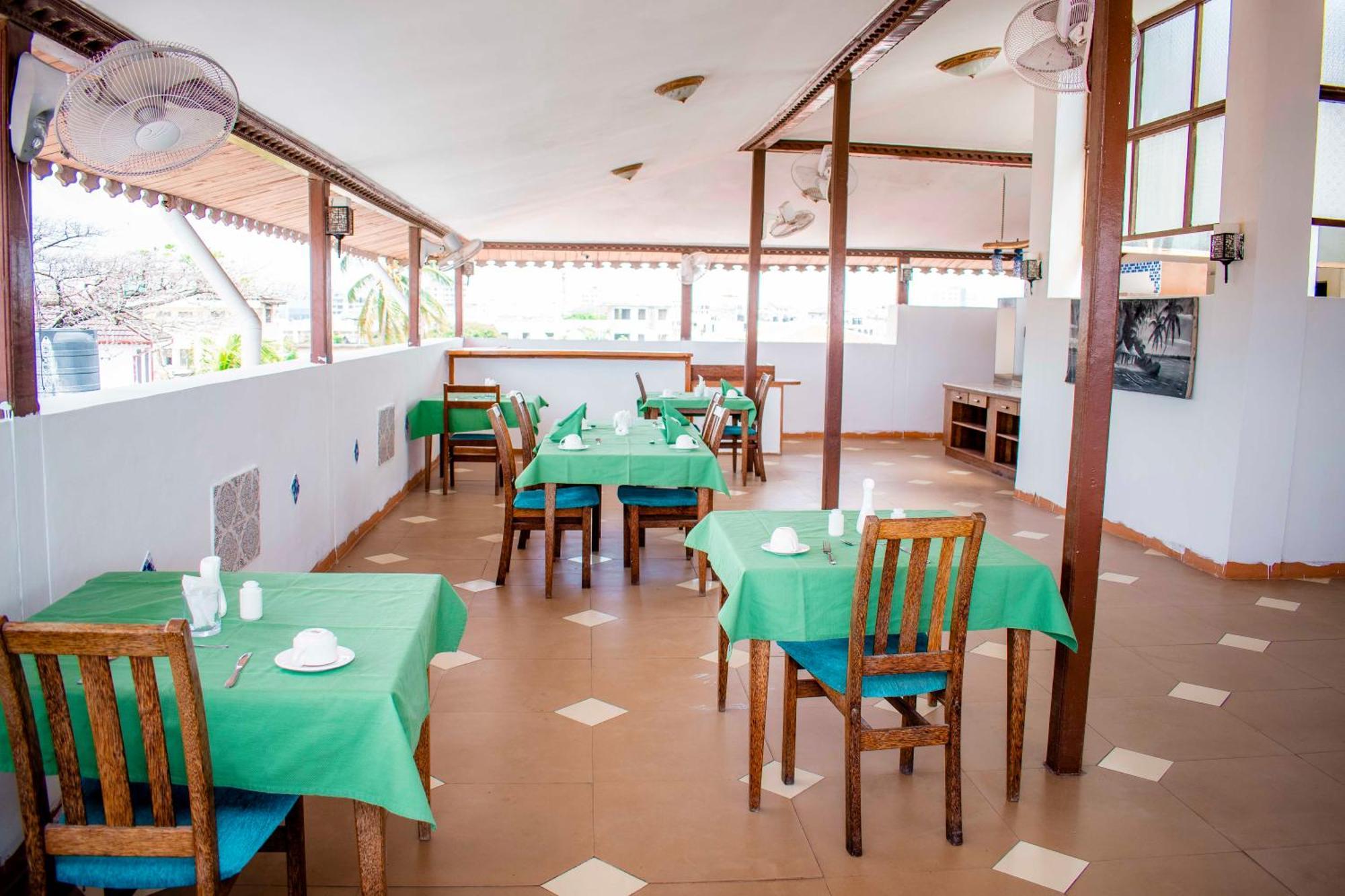 Hotel The Island Stone Town