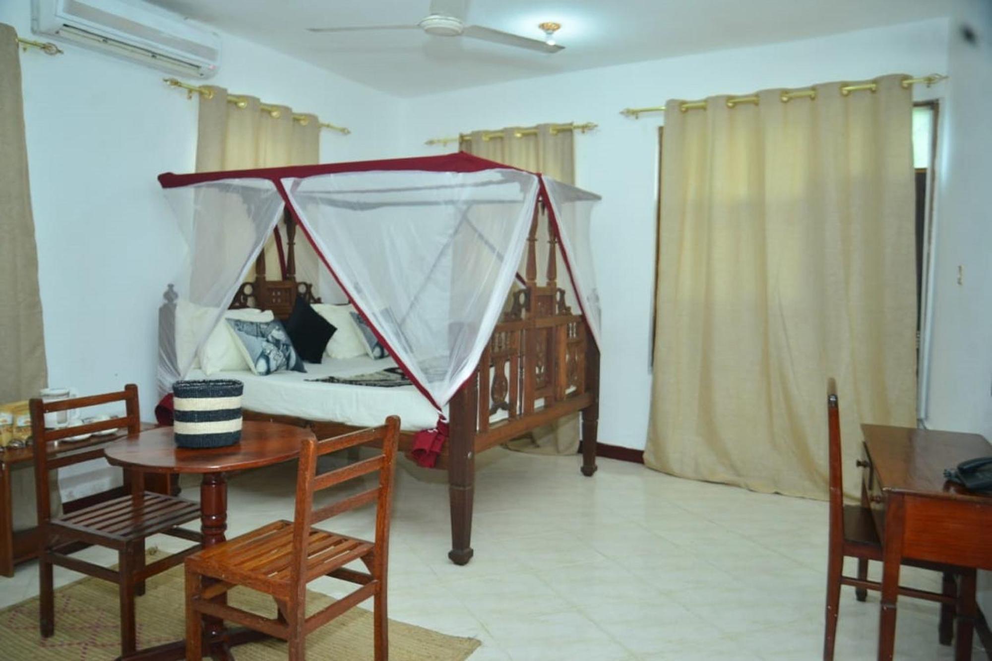 La Neisha Bed & Breakfast Zanzibar