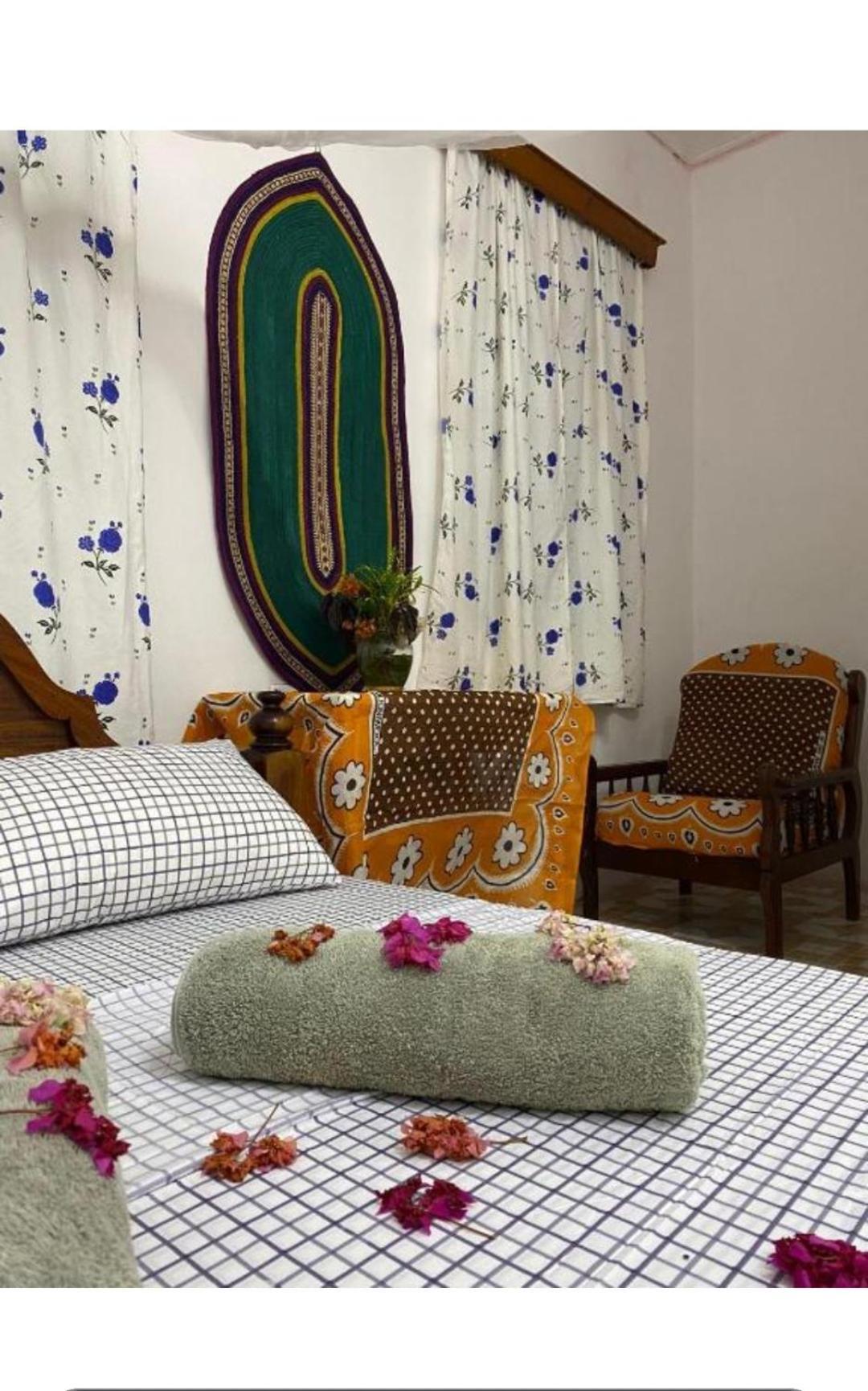 Kipekee House,