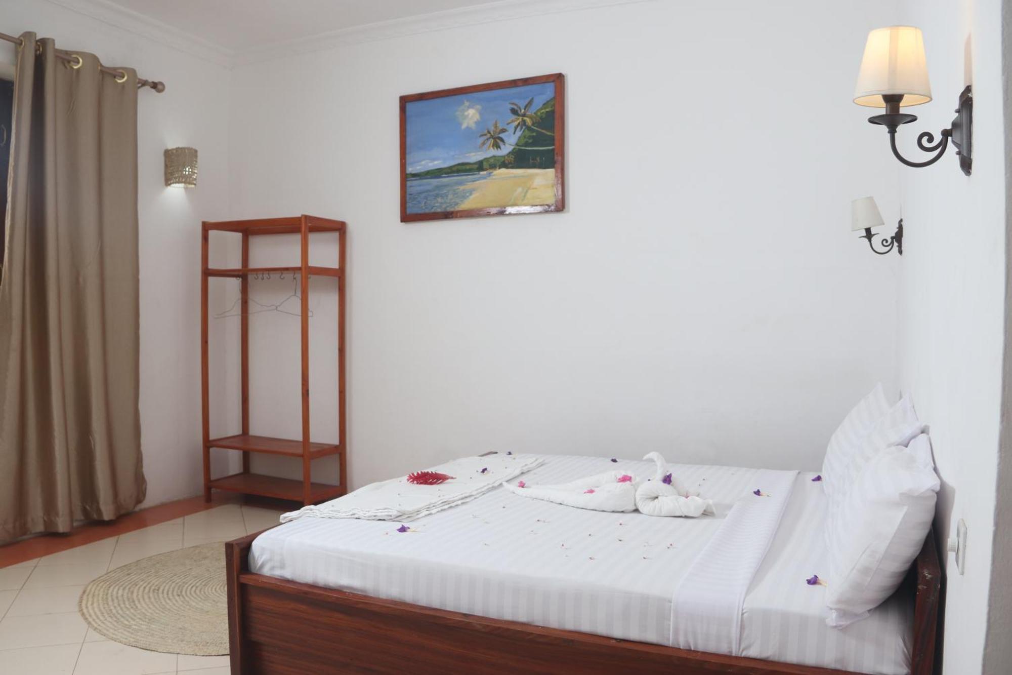 Chukwani Executive Inn