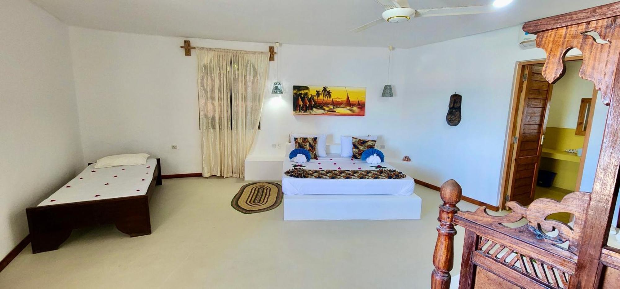 Nautilus Boutique Hotel