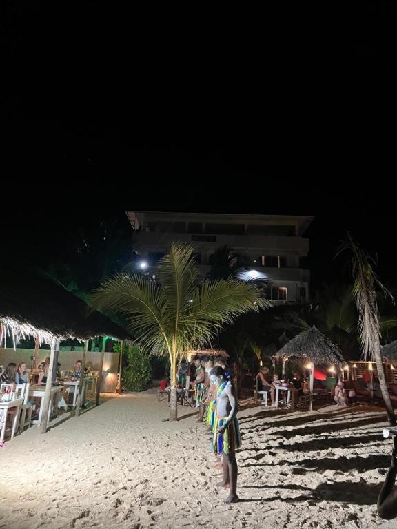 Sunseabar Kendwa