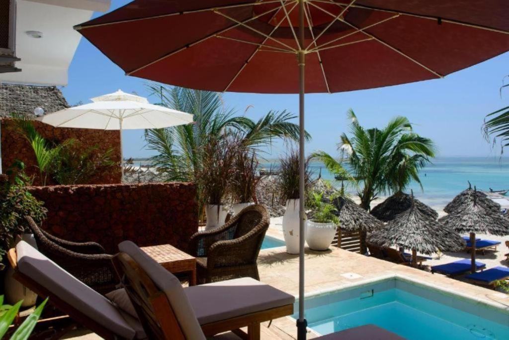 Sunseabar Hotel 4*