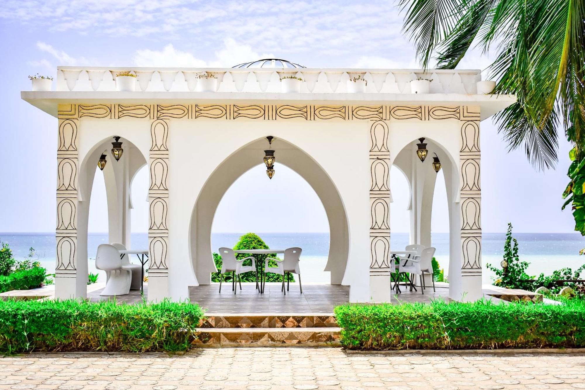 Hotel Madinat Al Bahr Business &