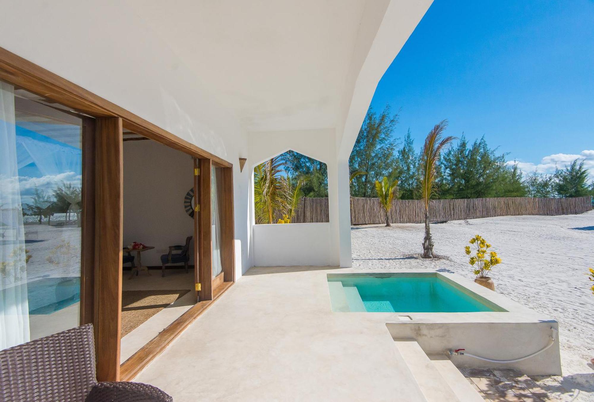 Resort Konokono And Isaraya Luxury Overwater Michamvi Kae