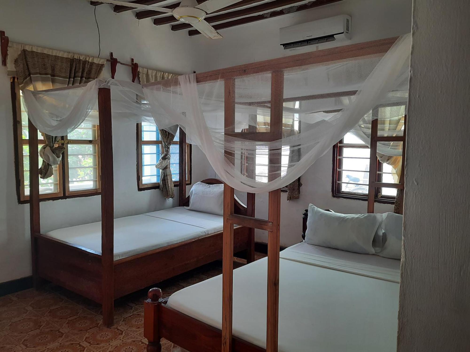 Bed & Breakfast Ames 3*