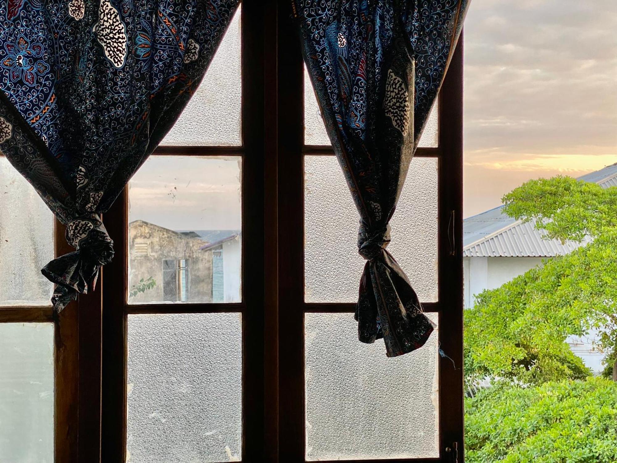 Balcony House Bed & Breakfast