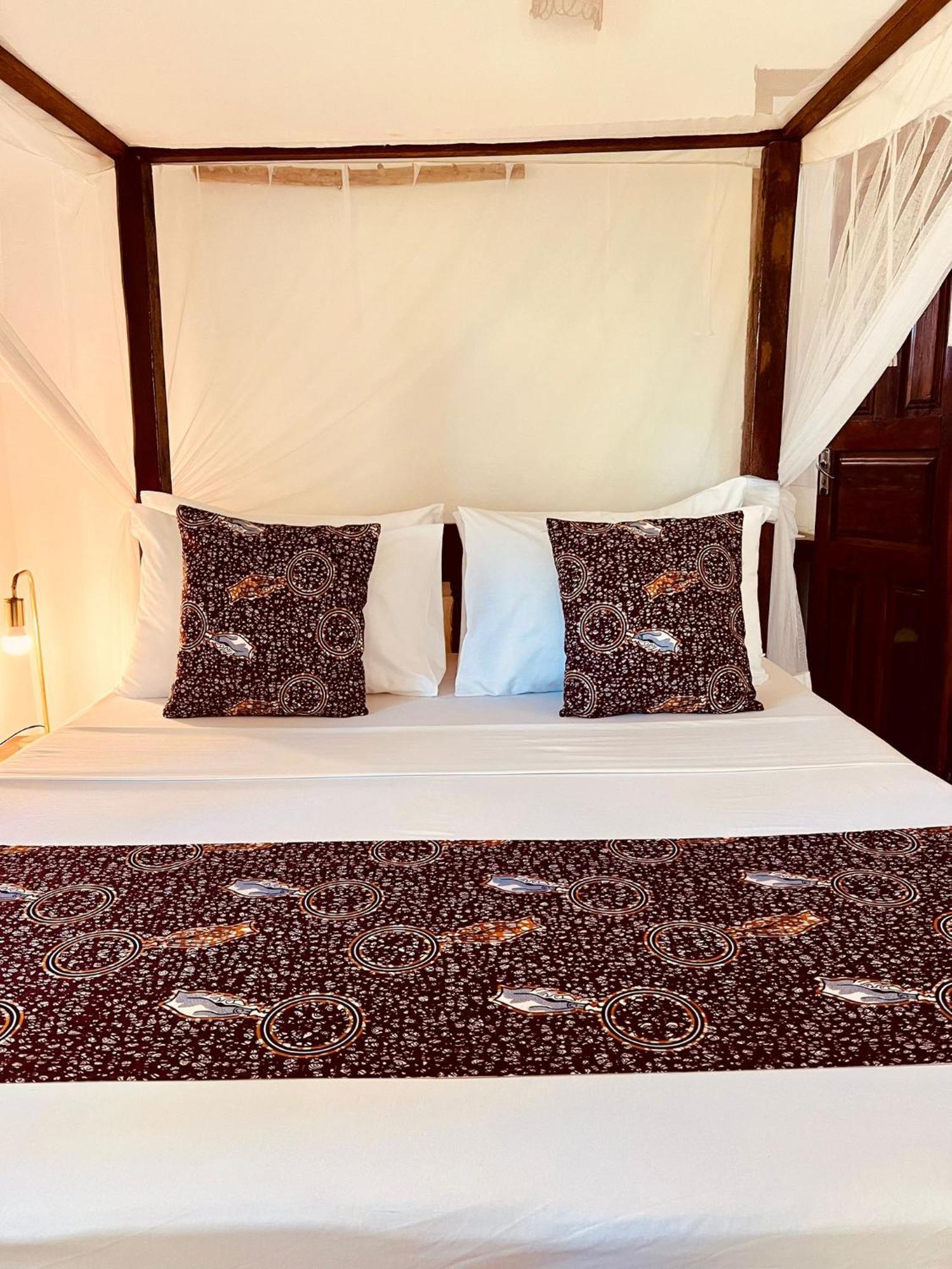 Helwas Zanzibar Guest house 3*
