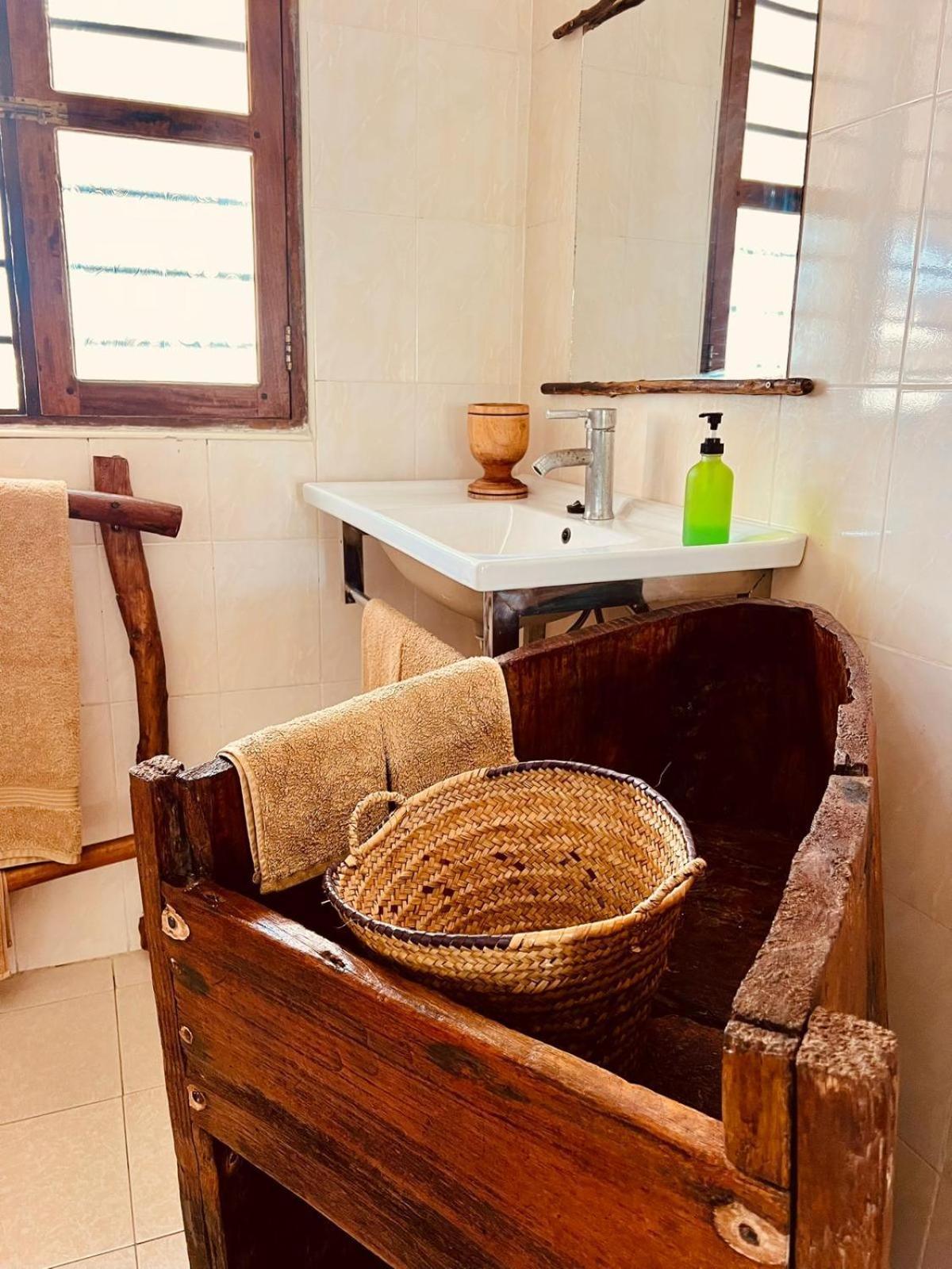 Helwas Zanzibar