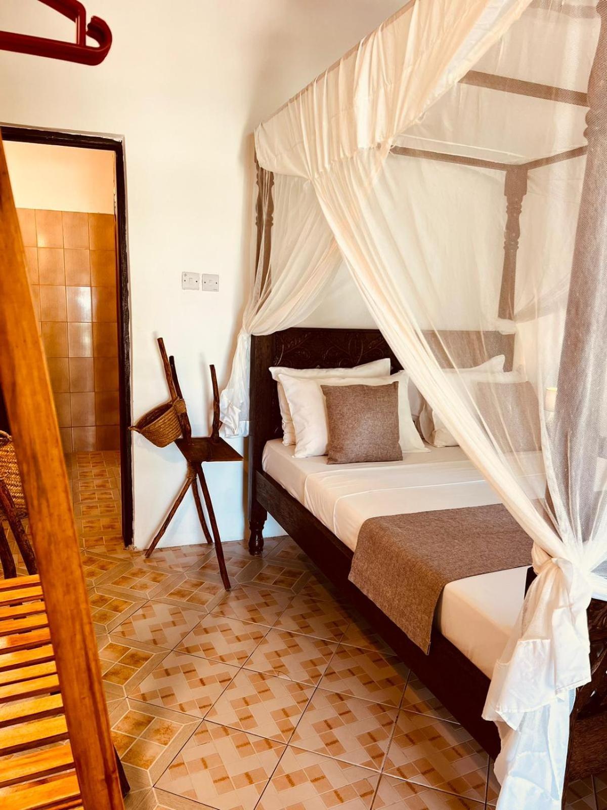 Helwas Zanzibar 3*