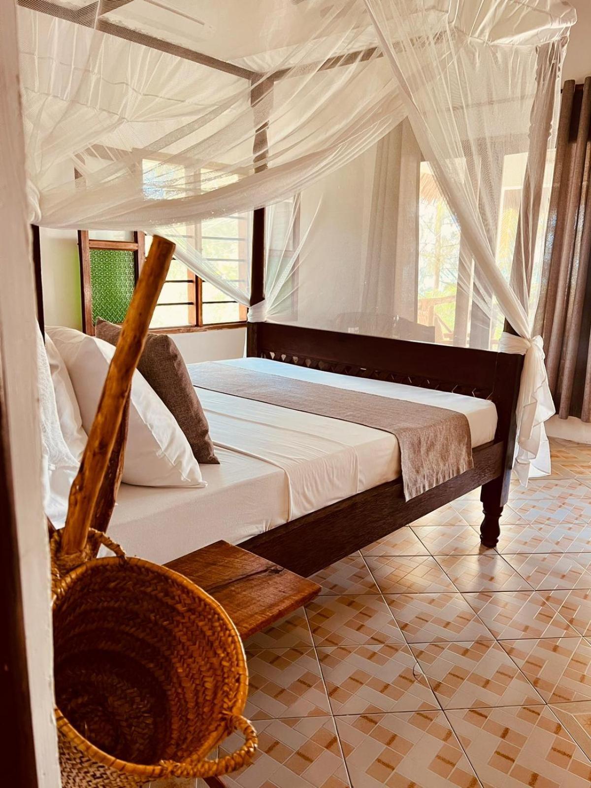 Helwas Zanzibar