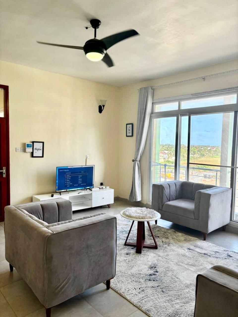 Manolo Apartment *