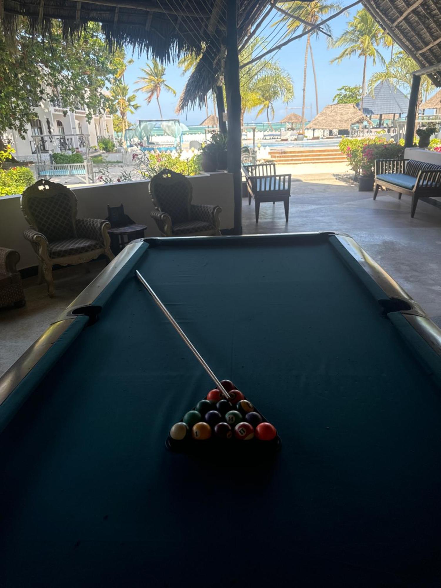 Resort Zanzinite *