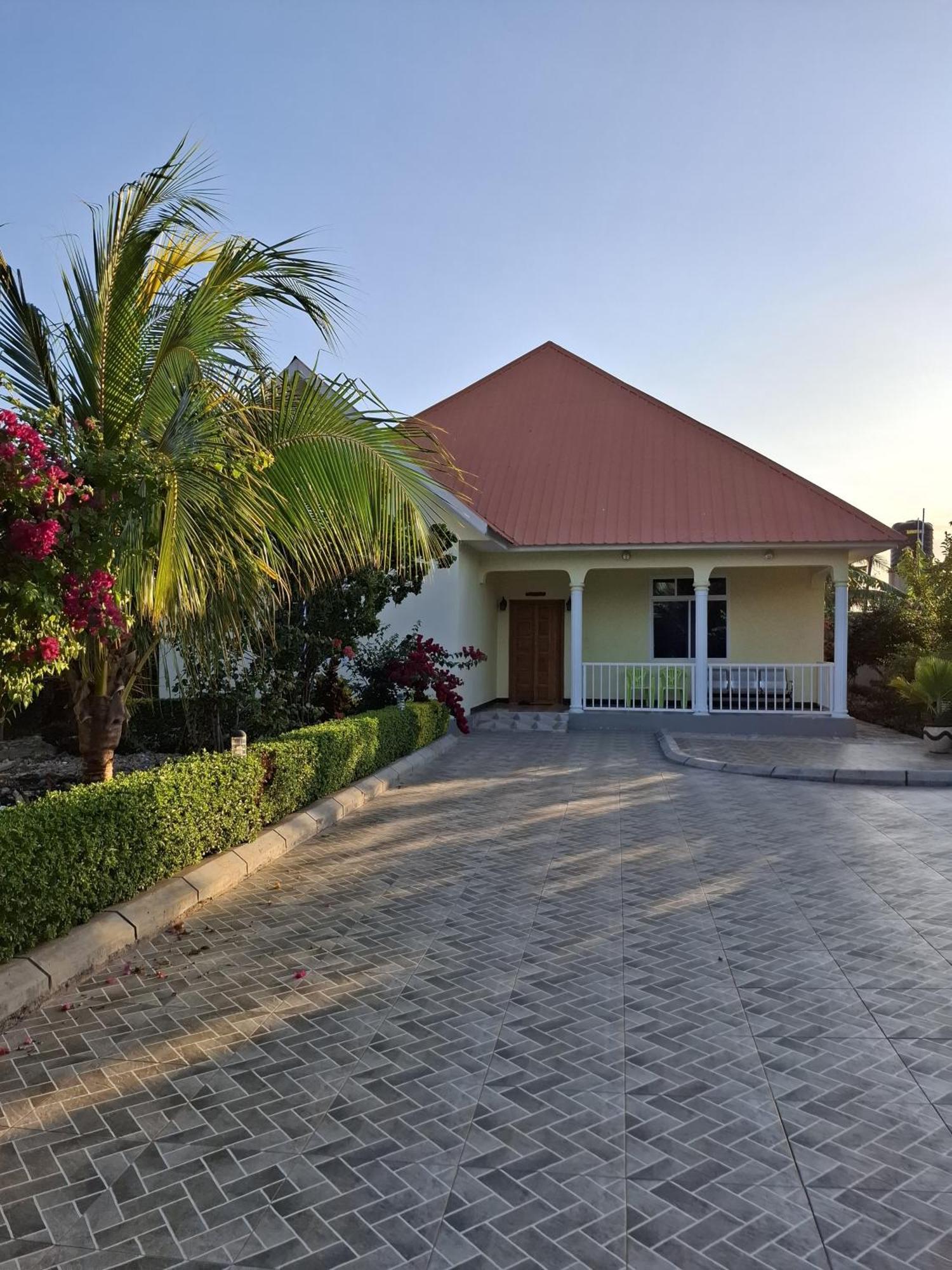 Buyu House Villa *