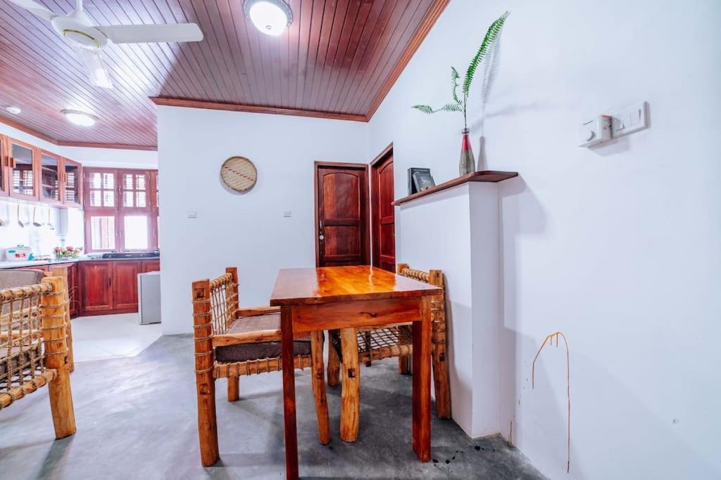 Roots At Train's House * Zanzibar