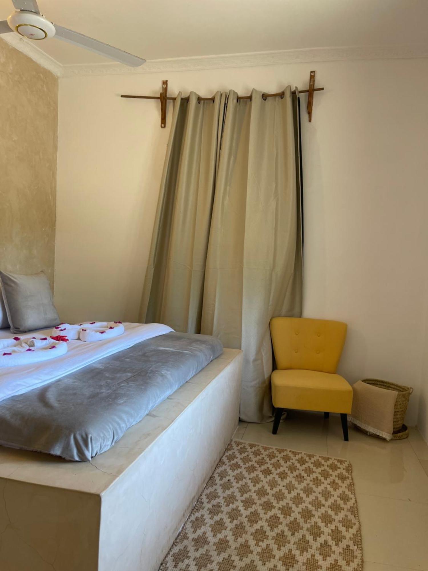 Paje Hostel *