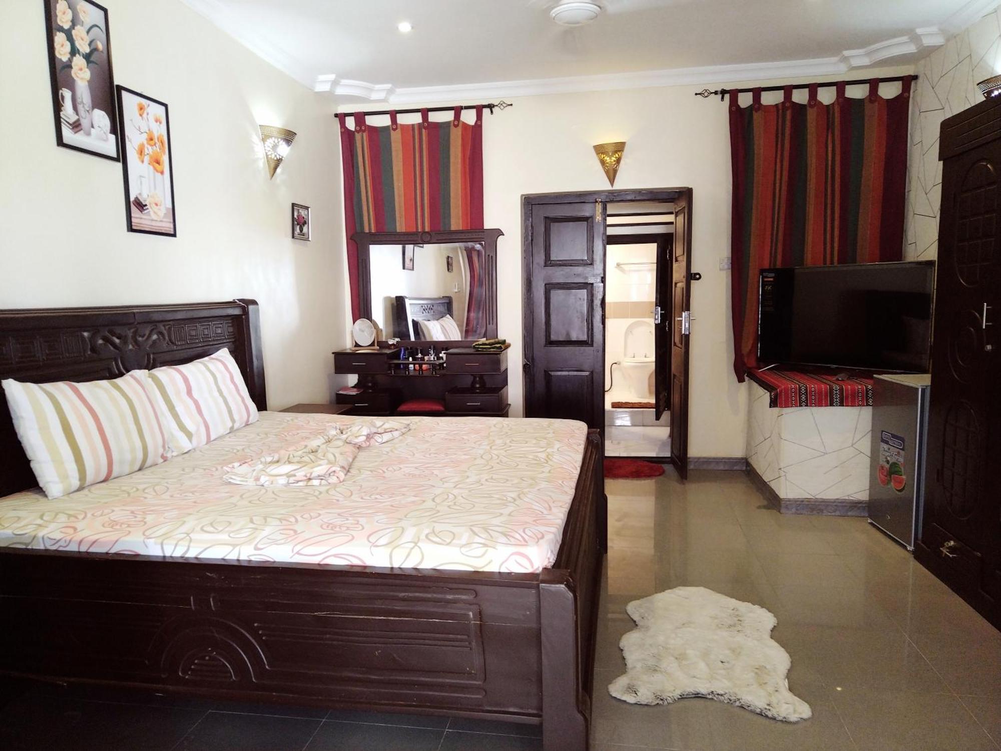 Jux House 2 Zanzibar