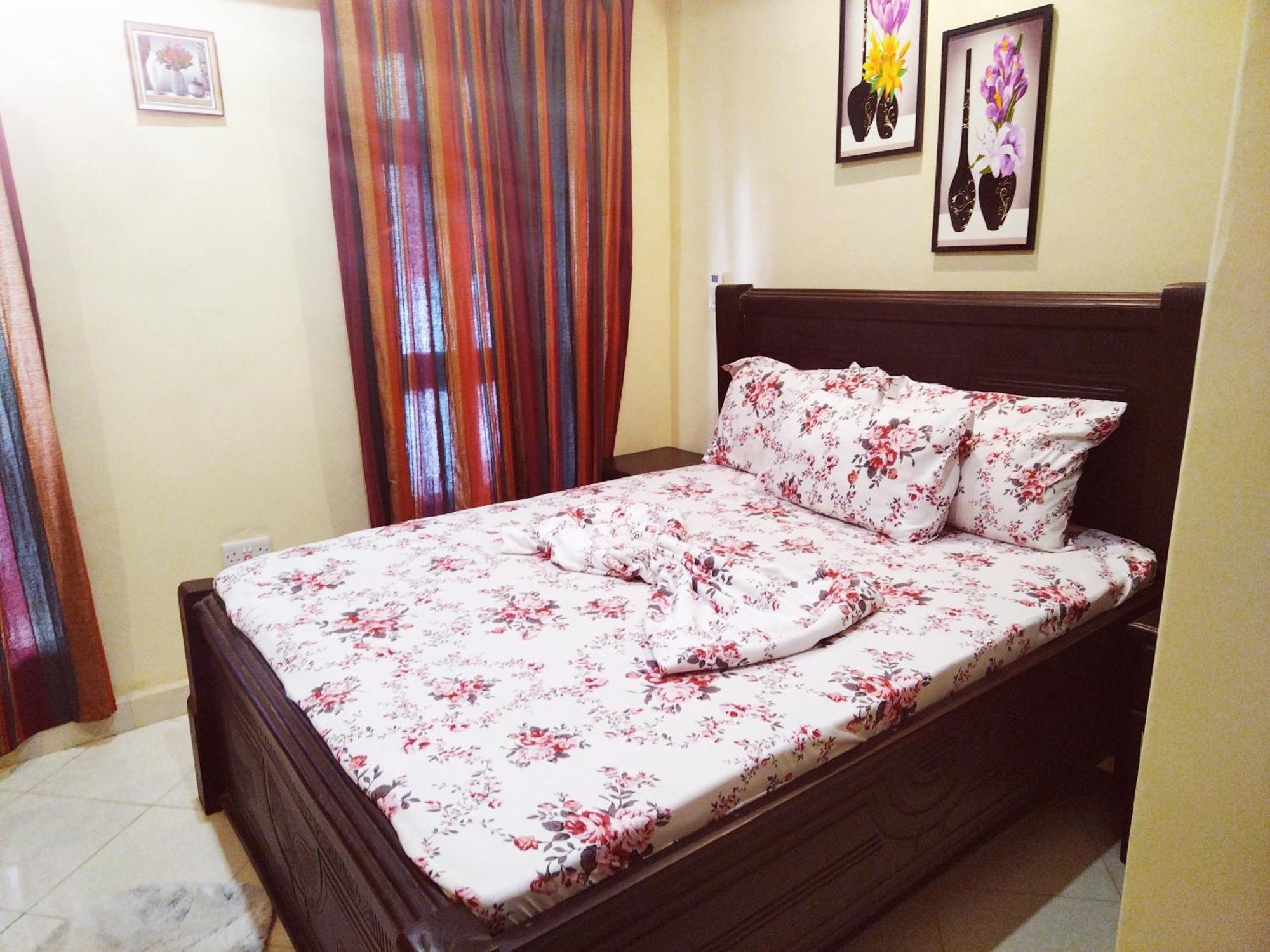 Jux House Apartment