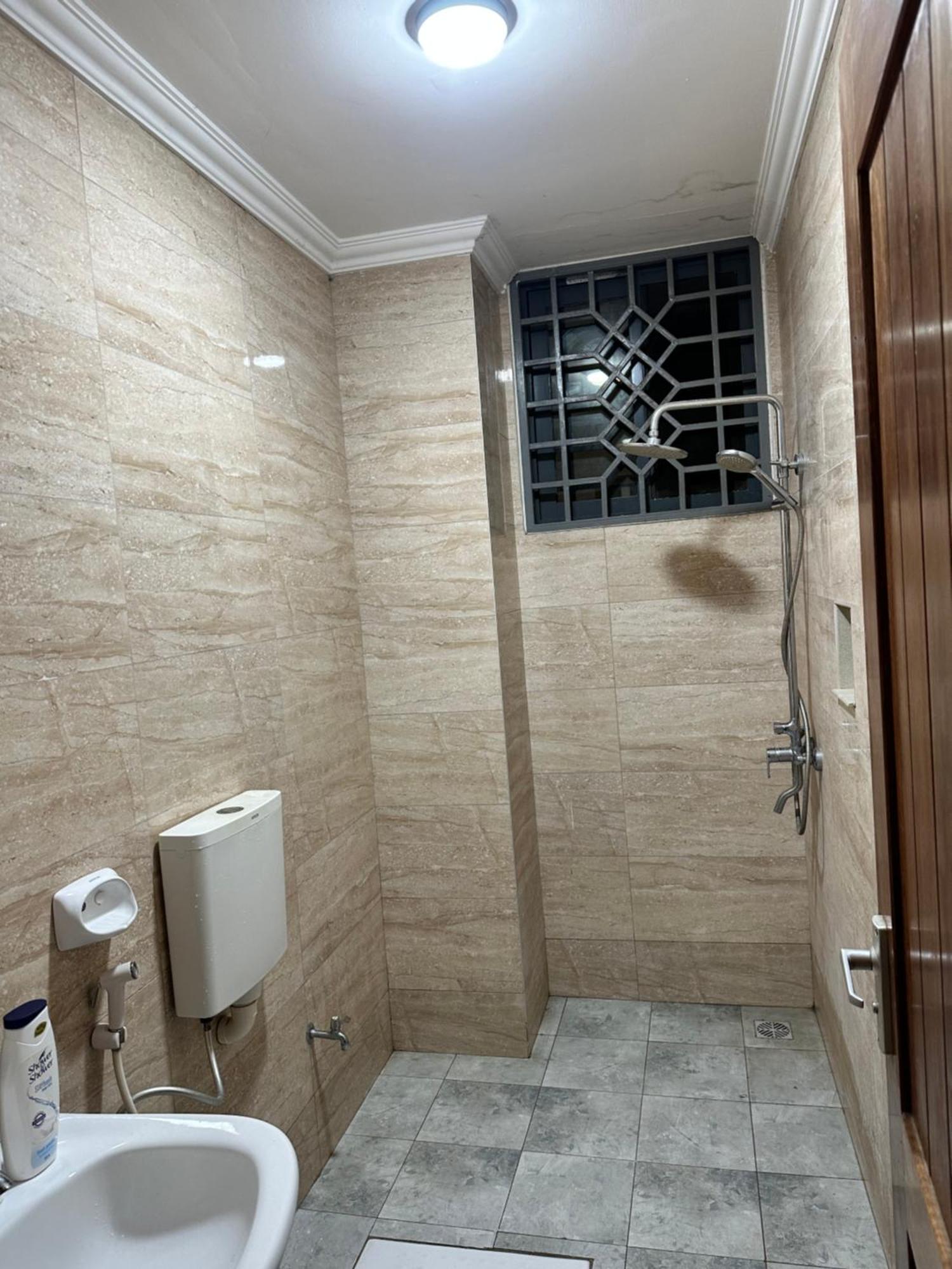 Apartment In On A Budget Zanzibar
