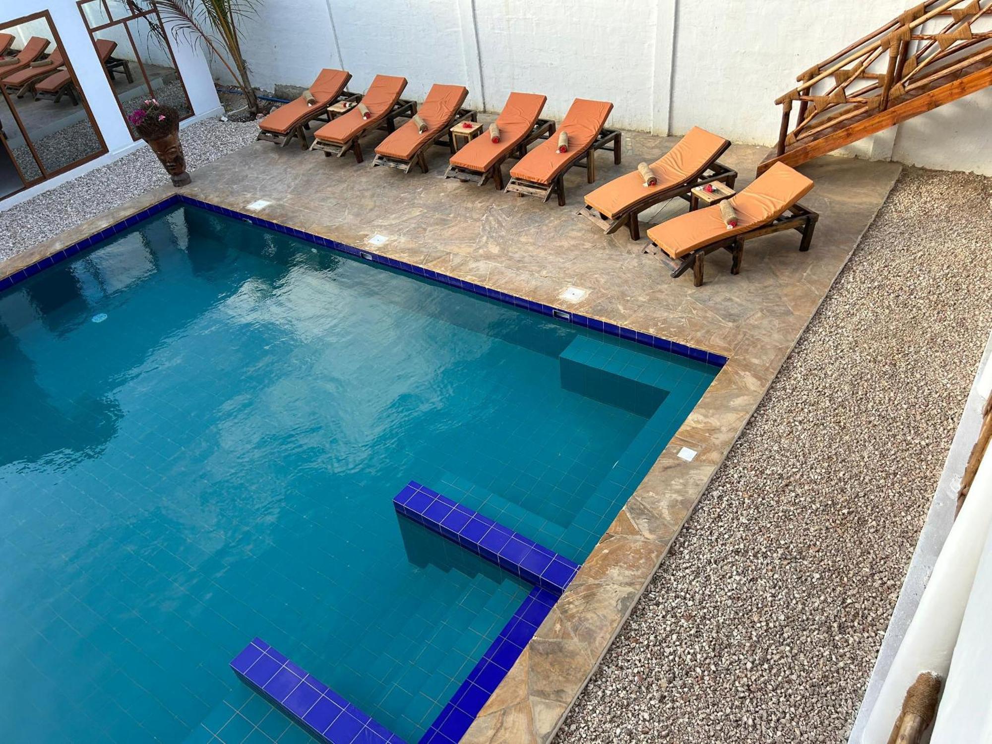 Hotel M&m Zanzibar