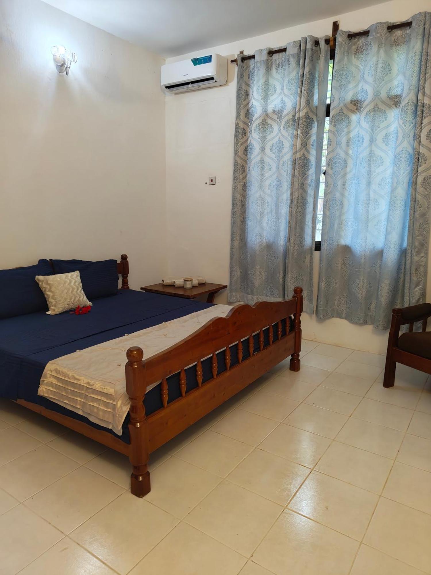 Salama Garden Mbweni Bed & Breakfast