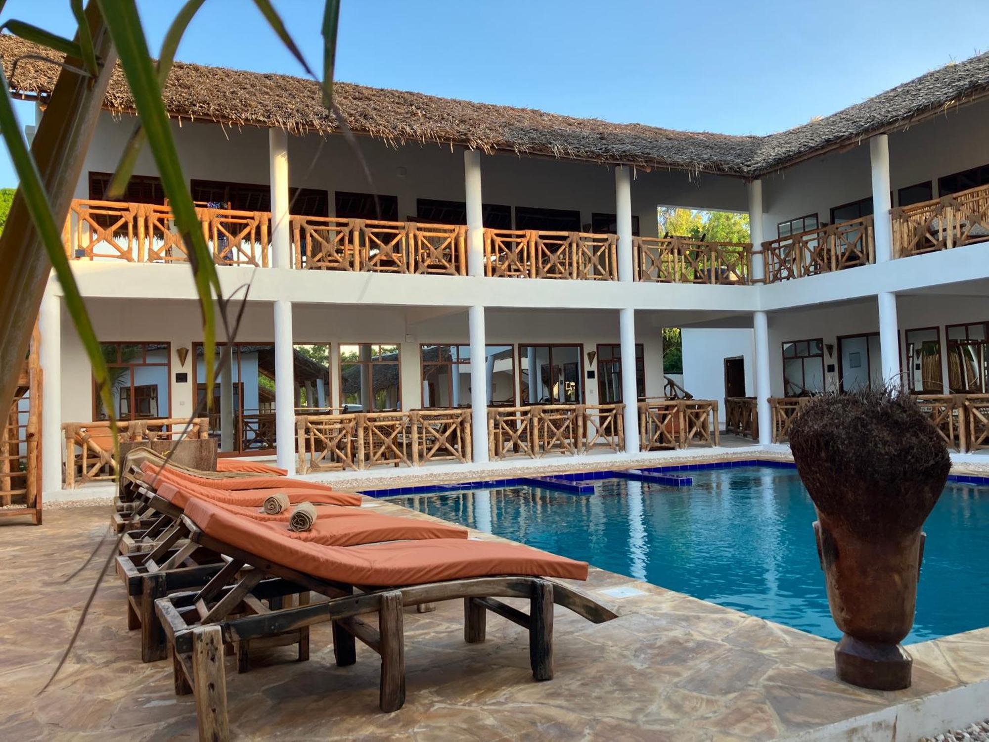 M&m Hotel Zanzibar