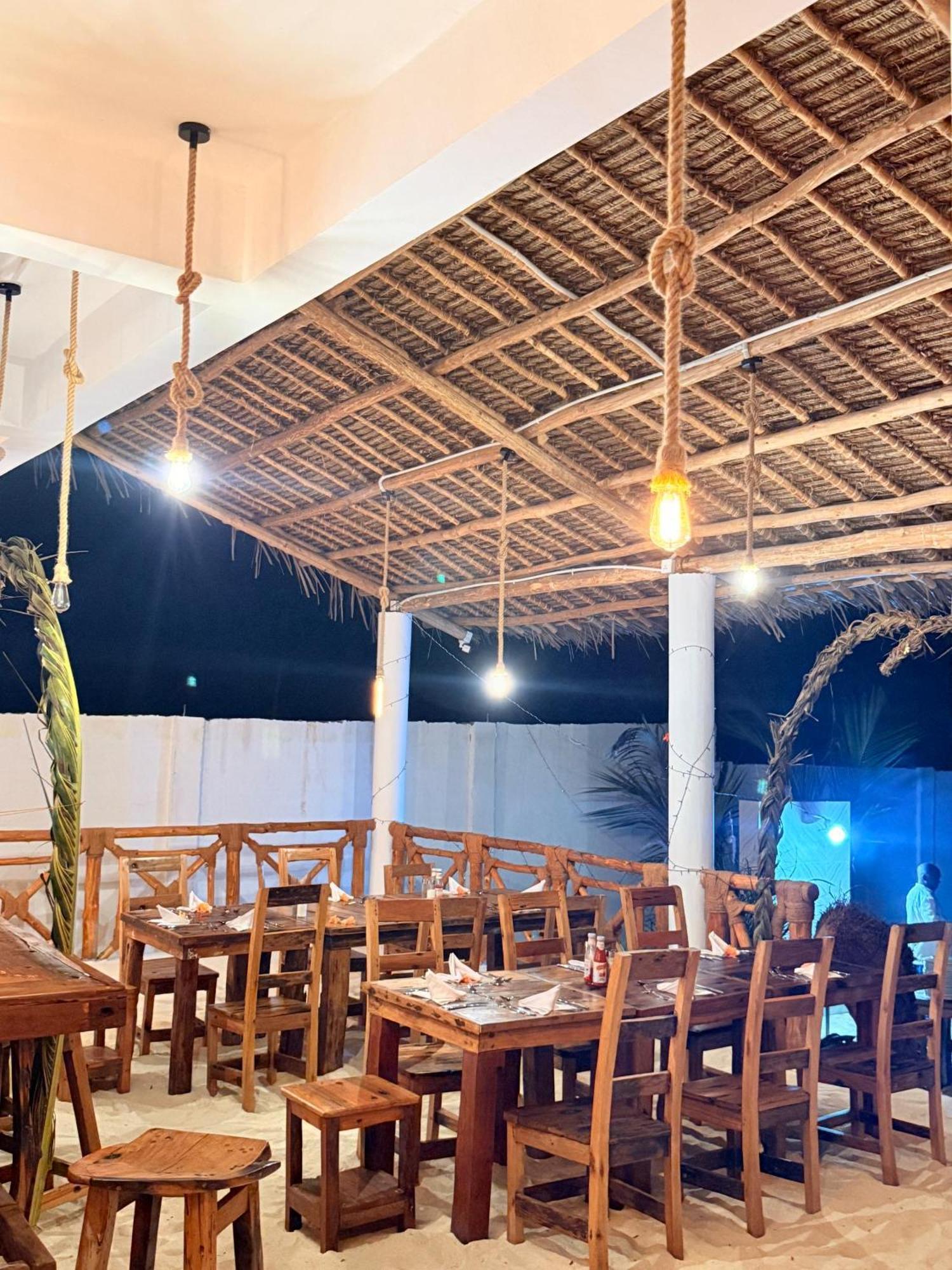 Hotel M&m Zanzibar
