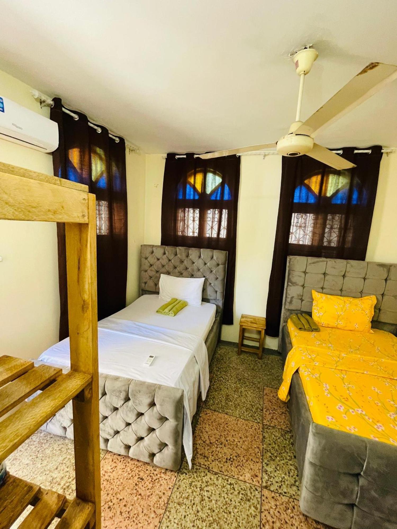 Hello Rafiki - Mkunazini Guest house *