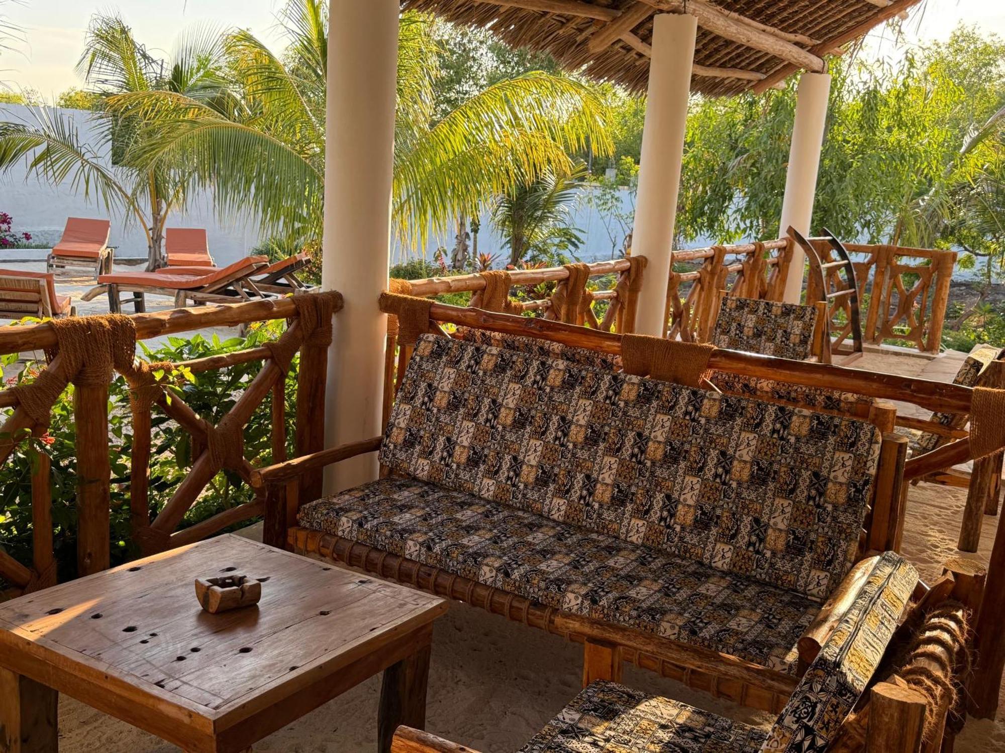 M&m Hotel Zanzibar