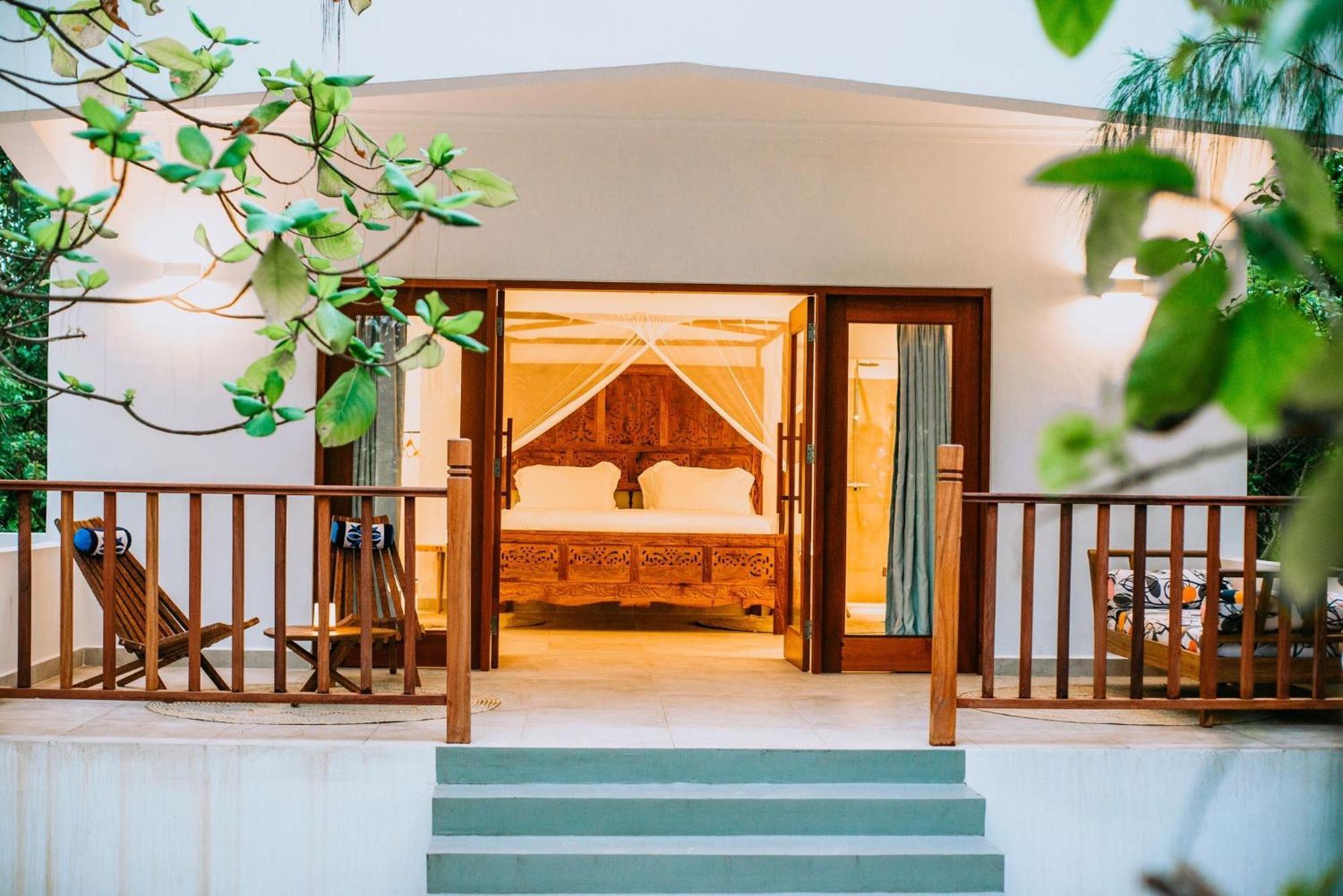 Kivuli Hotel 4*