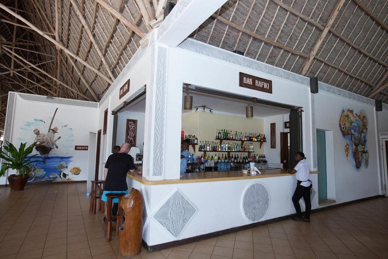 Uroa Bay Resort Zanzibar