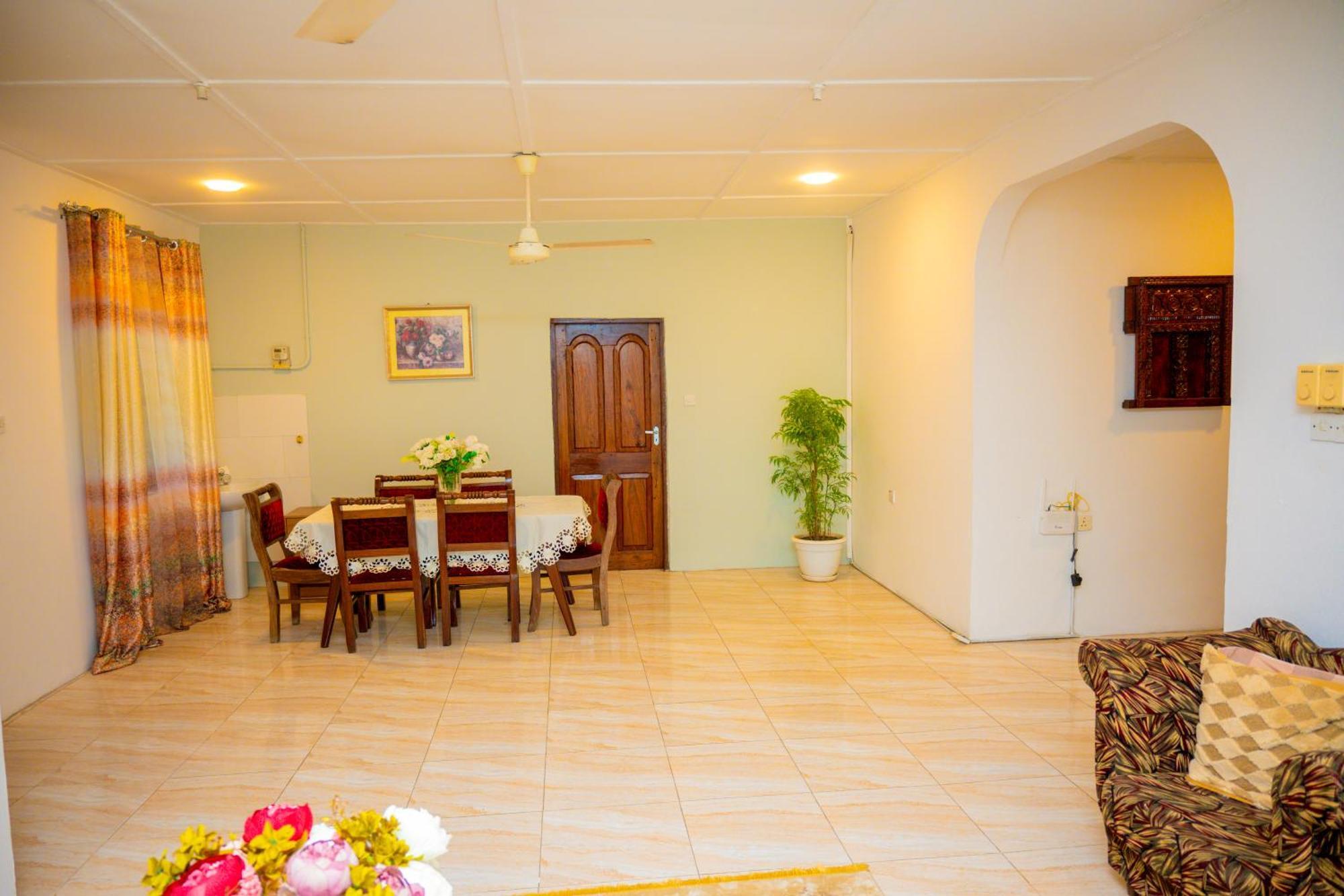 Malkiya House Guest house *