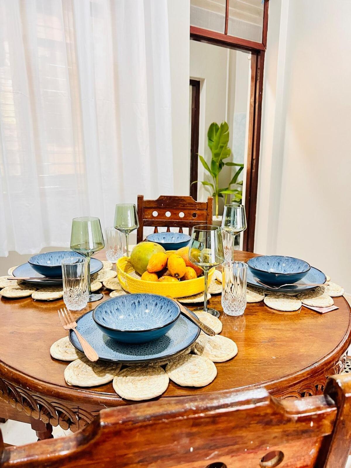 Apartment Kale Stone Town Flat