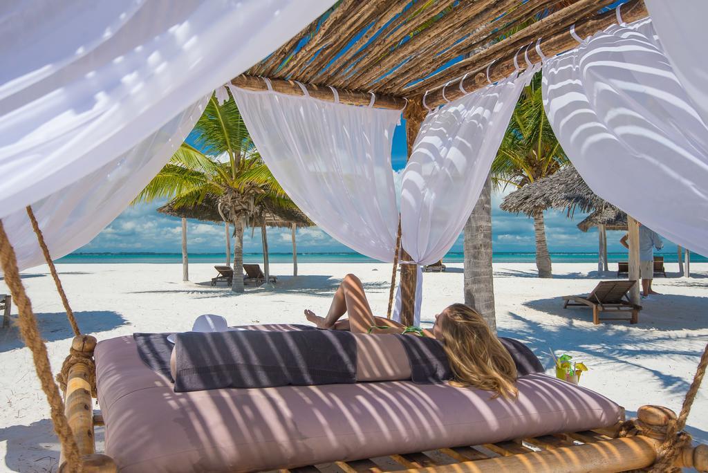 Konokono And Isaraya Luxury Overwater Michamvi Kae