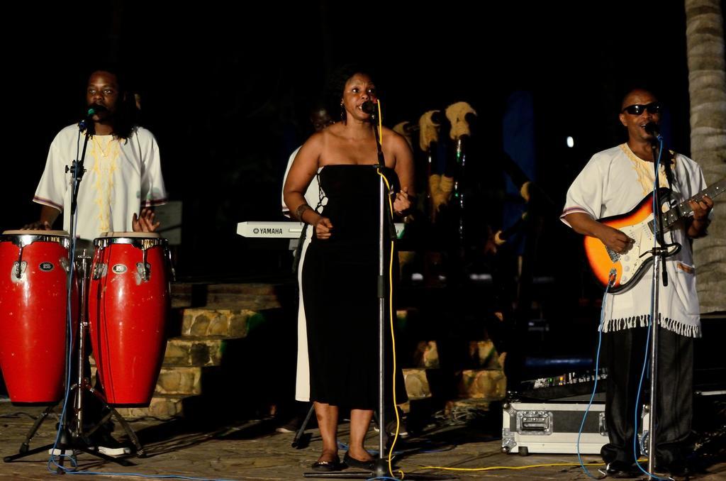 Ocean Paradise & Pwani Mchangani