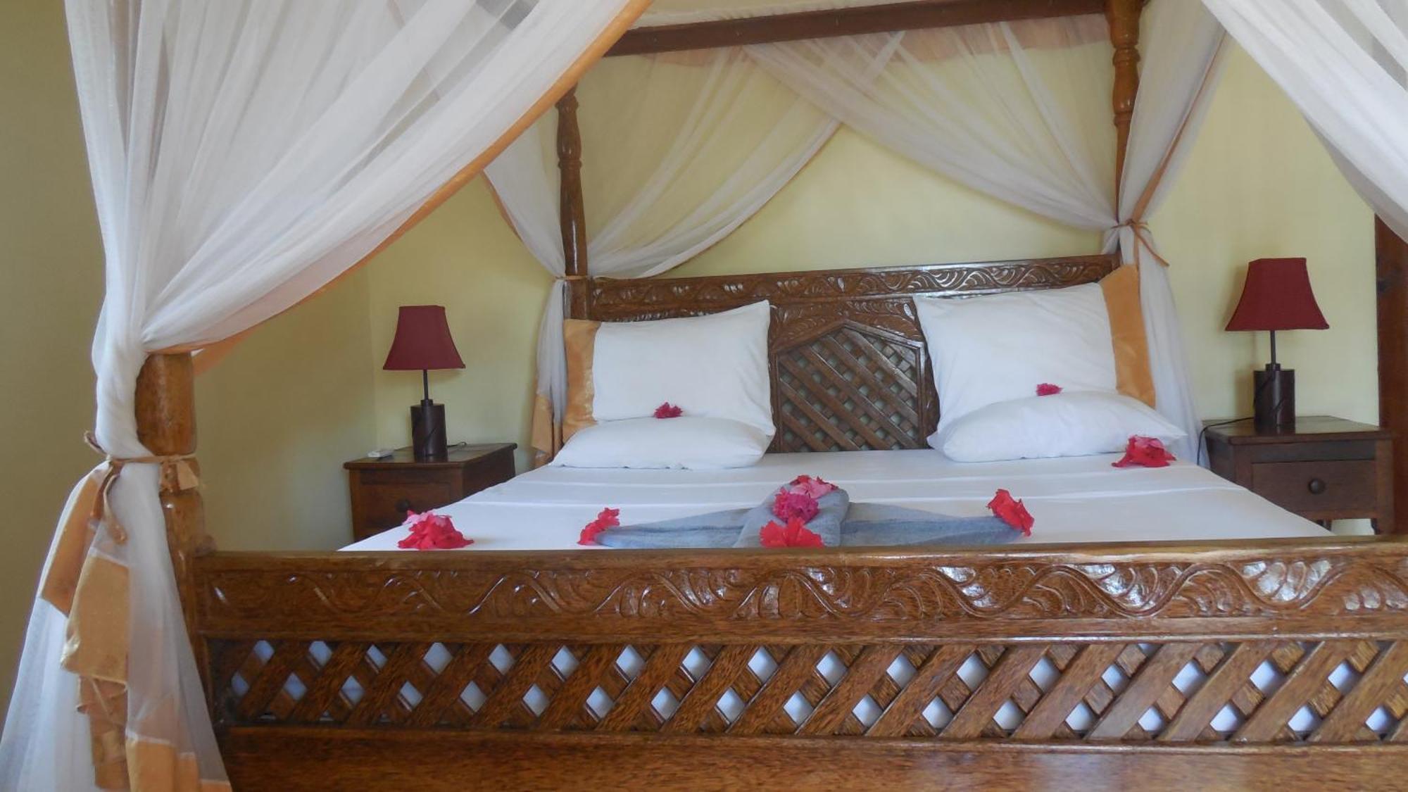 Arabian Nights Hotel 3*