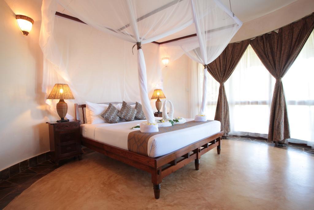 Ocean Paradise & Pwani Mchangani