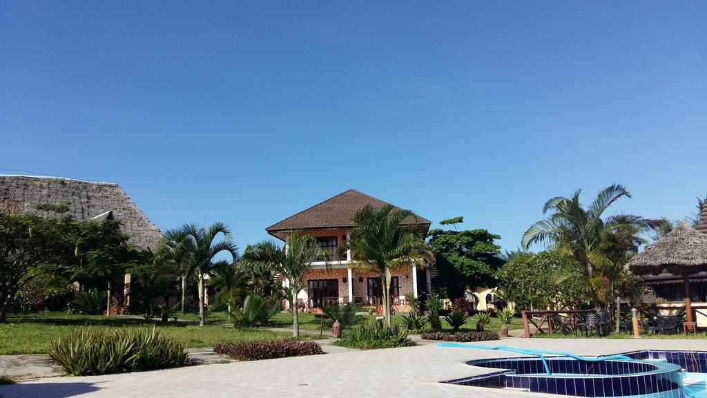 Resort Swahili Beach
