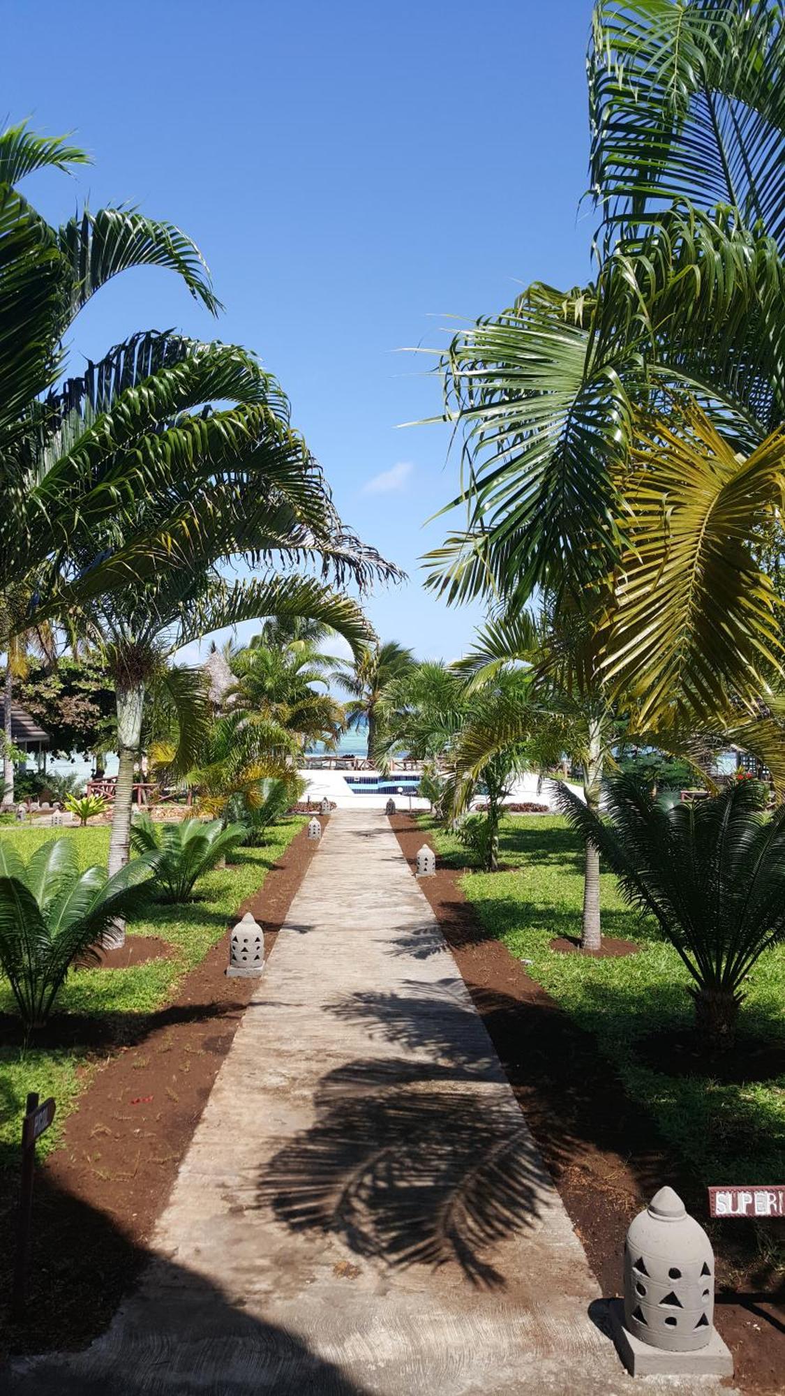 Resort Swahili Beach