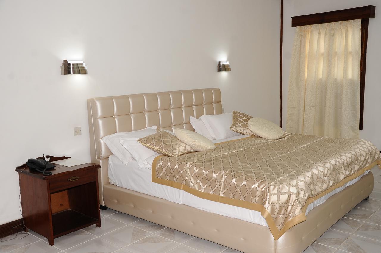 Mazsons Hotel 3*